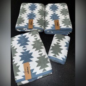 NEW WRANGLER SOUTHWEST STAR AZTEC BATH & HAND TOWEL SET 3 BATH 1 HAND GREEN BLUE